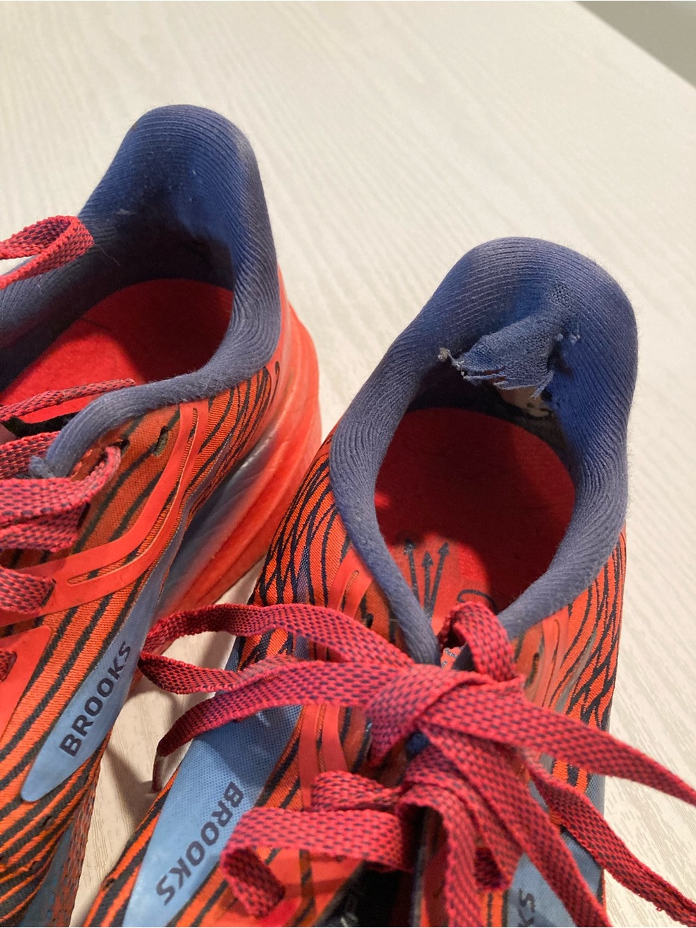 Brooks women’s Athletic Running Shoes - Red and Blue - Picture 11 of 11